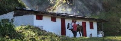 Eli Baron Cycling on the  tour with redspokes